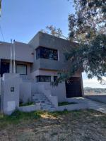 Casa en el lago con increíbles vistas - B&B