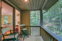 Explore Asheville! Secluded Couple’s Home w/ Deck - B&B Asheville