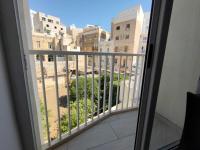 Cosy Seaside APT, 200m from the Seafront - Chambres d’hôtes Il-Gżira