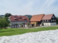 Zur Wilhelmine - Landgut 1779 - Bed and Breakfast Cunewalde