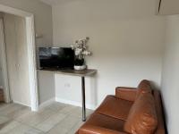 Small 25m2 Holiday Apartment with in walking distance of the University of Galway - Chambres d'hôtes Galway