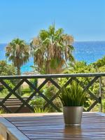 Apartasuites Royal Zahara, Máximo confort con vistas al mar - Chambres d'hôtes Zahara de los Atunes