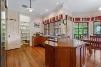Grand Queenslander for Large Groups 5 mins to Maleny and Montville - B&B