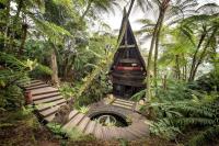 Batak Legacy, A Jungle Hideaway - B&B