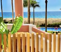 Apartamento premium Zahara de los Atunes espectacular vista al mar - Chambres d’hôtes
