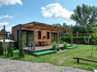 NAD BRZEGIEM WISŁY - Bed and Breakfast