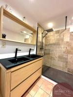 Joli T3 rénové, au coeur de ville Alès, pour 6pers - Chambres d'hôtes Alès