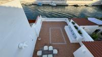 Fishermen House with private mooring - B&B Los Mártires