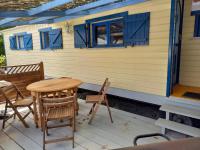 Roulotte au pied du Mont Saint Michel - B&B Pontorson