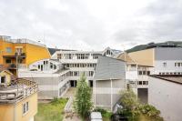 Apartment downtown with queensize bed and parking - Ferienwohnung Tromsø