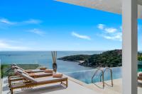 The Beach Residence - Bed and Breakfast Choeng Mon Beach