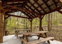 Summer Specials! Dog Friendly! King Bed! Peaceful! - Bed and Breakfast Townsend