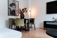 One-Bedroom Deluxe Apartment