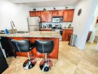 Cozy & Peaceful Sedona Condo with Pool, walk to Restaurants, Shops & Hiking Nearby - Chambres d'hôtes Sedona