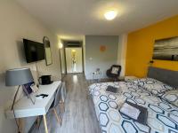 Deluxe Double Room with Extra Bed