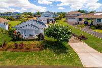 NEW - 7BD Farmhouse Estate - AC Pool Slide Gym Pickleball - B&B Koloa