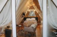 Camera Queen Standard