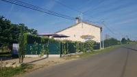 Charmant Horse and Cottage Hideaway - Chambres d'hôtes Doulezon