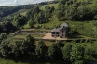 Domaine d'Auriol, Élégance et Vue d'Exception - Bed and Breakfast