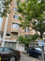 Charming Studio apt with parking - Ferienwohnung