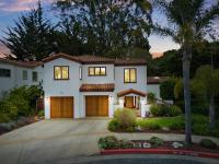 Gorgeous Santa Cruz Villa - Modern Beachside Paradise with NEW Hot Tub & Fast Wi-Fi - Chambres d'hôtes Santa Cruz