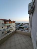 Appartamento con 1 Camera da Letto, Vista Mare e Balcone