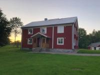 Newly renovated cozy house Urshult-Åsnen-south Småland - B&B