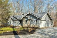 Innsbrook Woodland View Home - B&B Innsbrook