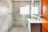 Cozy Double Room - Mins to Station & Olympic Park - Shared Bathroom - B&B Regents Park