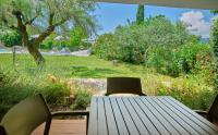 One-Bedroom Apartment with Garden View