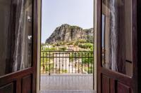 Sa Omu de Virgiliu - Affitti Brevi Italia - B&B Ulassai