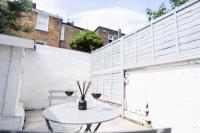 Fulham Central London Luxury Studios Close to Underground Newly Refurbished HR - B&B