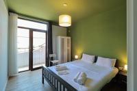 Lovely 2BR Apartment In Centre by Wehost - B&B Batum