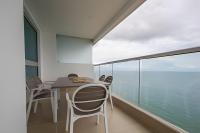 Laurdhomes Lujoso Apto Piso 28 frente al mar, 2BTH - B&B Cartagena de Indias