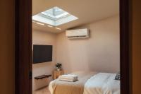 Standard Double Room (with skylight)