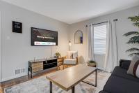 Bonny Adventure Downtown w Hot Tub & Fire Pit - B&B