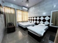 Chambre Triple avec Balcon