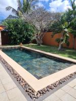 Villa avec piscine privée à 1 km de Grand Baie - B&B Grand Baie