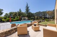 Appartamento con Vista Piscina