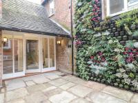 Ashbourne Luxury Suites - B&B