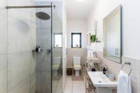 Muizenberg 1BR Walk to Beach & Cafés - B&B Città del Capo