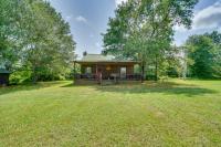 Picturesque Oklahoma Cabin on 80 Acres with Views! - B&B Smithville