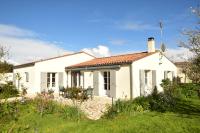 Villa 12 pers - grand jardin - 8 min à pied de la plage - idéal pour détente ou remote-working - Chambres d'hôtes Saint-Martin-de-Ré