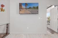 New 2 Bed 2 Bath On The Avenue - Bed and Breakfast Fountain Hills
