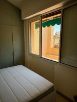 Friendly & small 1-BR apt with beautiful terrace - B&B