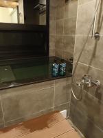 Doppelzimmer mit Whirlpool-Badewanne
