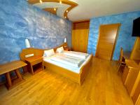 Double Room with Lake View