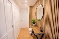 Two Bedroom Hilton Apartment 1st floor - B&B