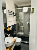 Großes Zweibettzimmer