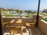 Unique Sea View Chalet at La Vista 6 - Bed and Breakfast Al ‘Ayn as Sukhnah